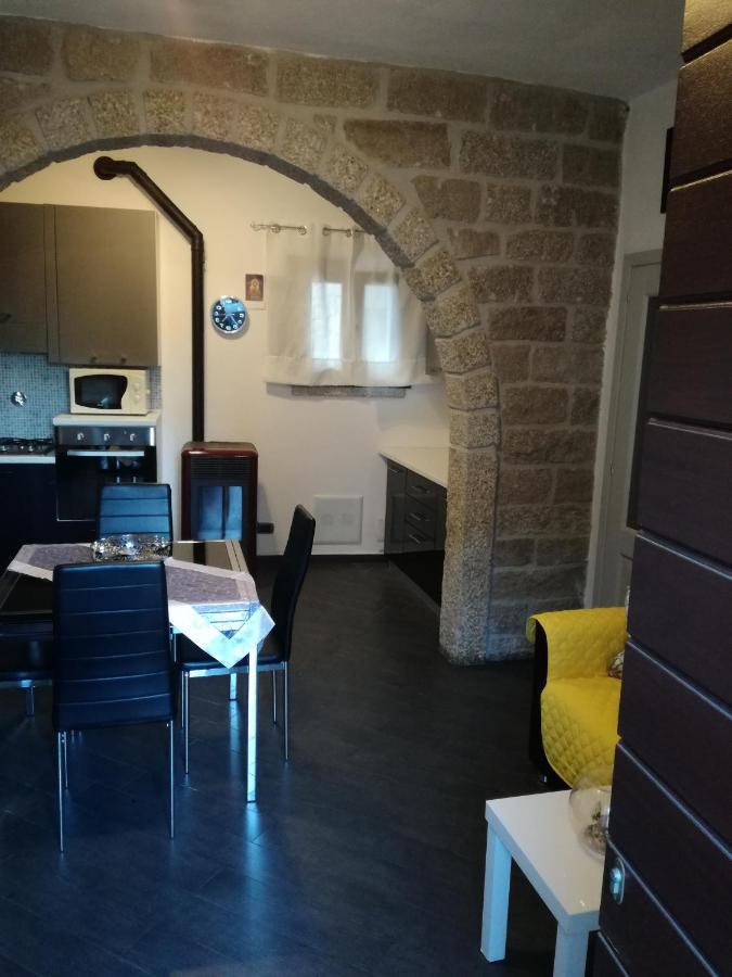 Monti Di Bo Apartment Aggius Exterior photo